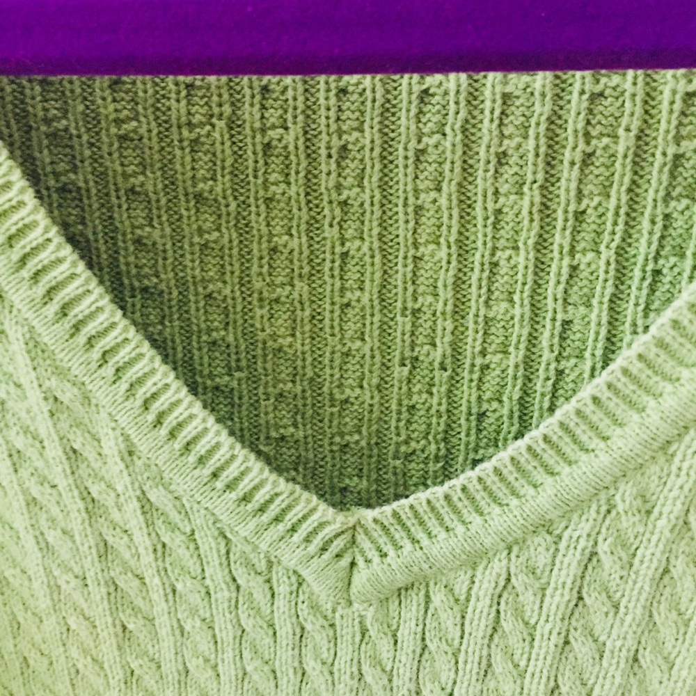 Sweater - Picture 4 of 4